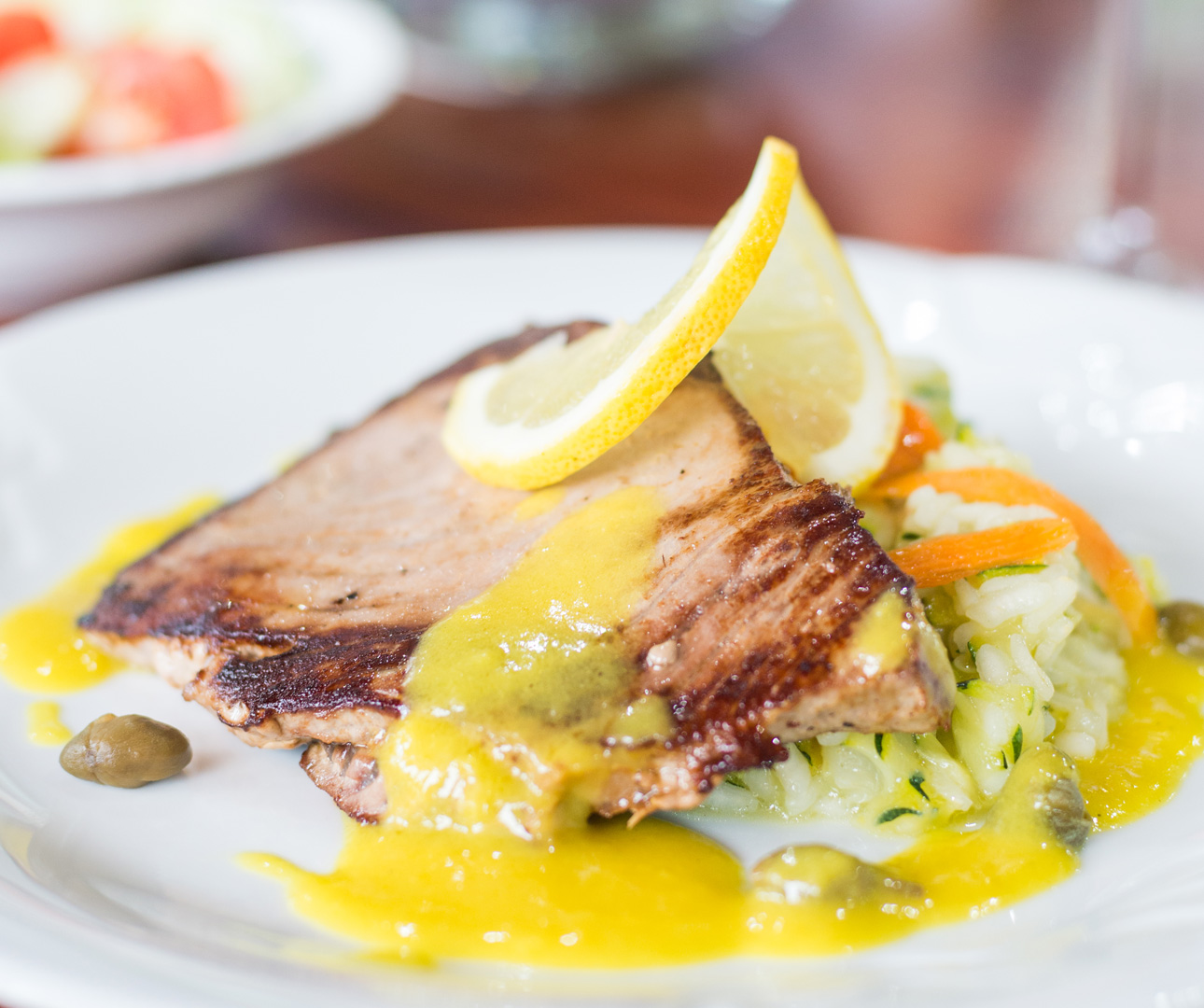 Enjoy fresh and local ingredients on the AVANGARD