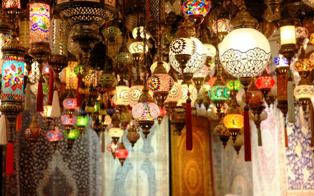 10 Top Tips on How to Navigate a Moroccan Bazaar