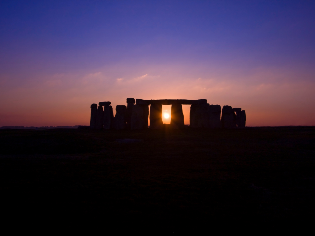 stonehenge at solstice