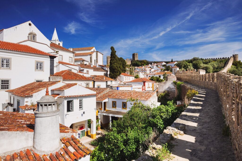 White houses wit red roofs in Obidos. Portugal