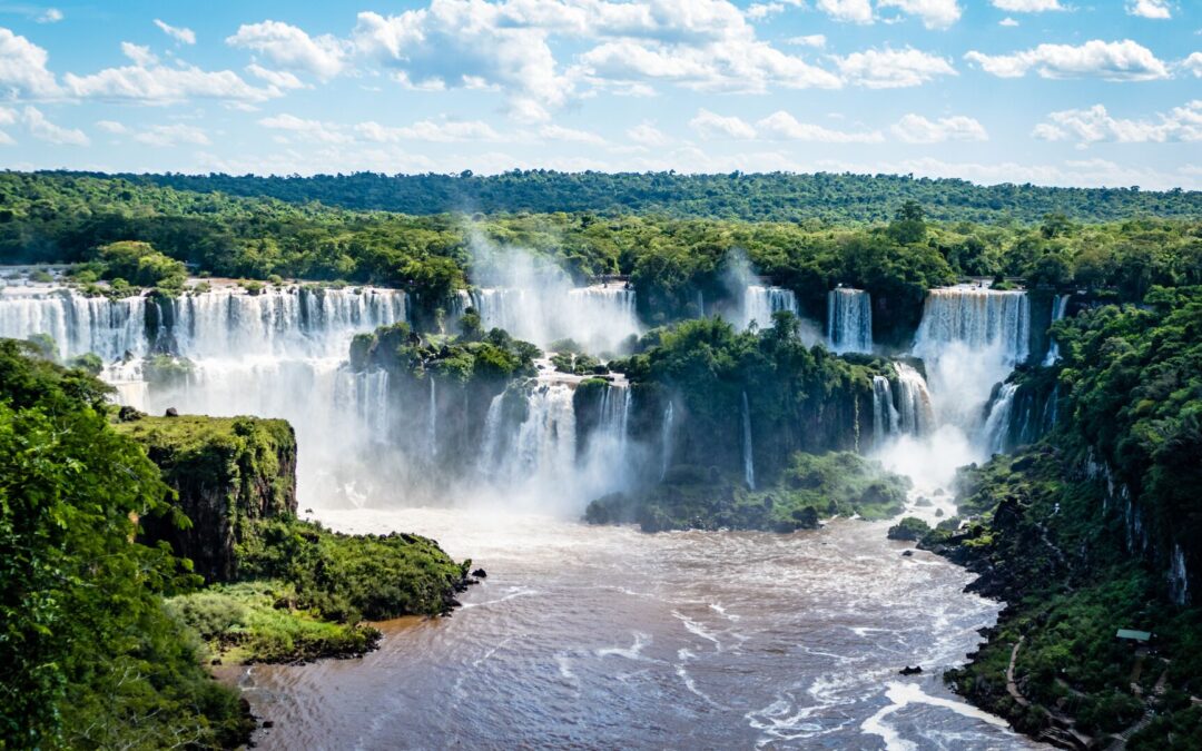 Brazil vs Argentina: Your guide to Visiting Both Sides of Iguassu Falls