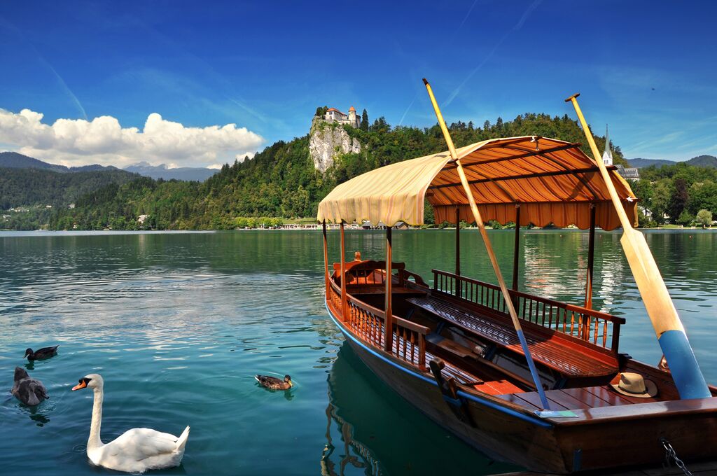 pletna boat on lake bled