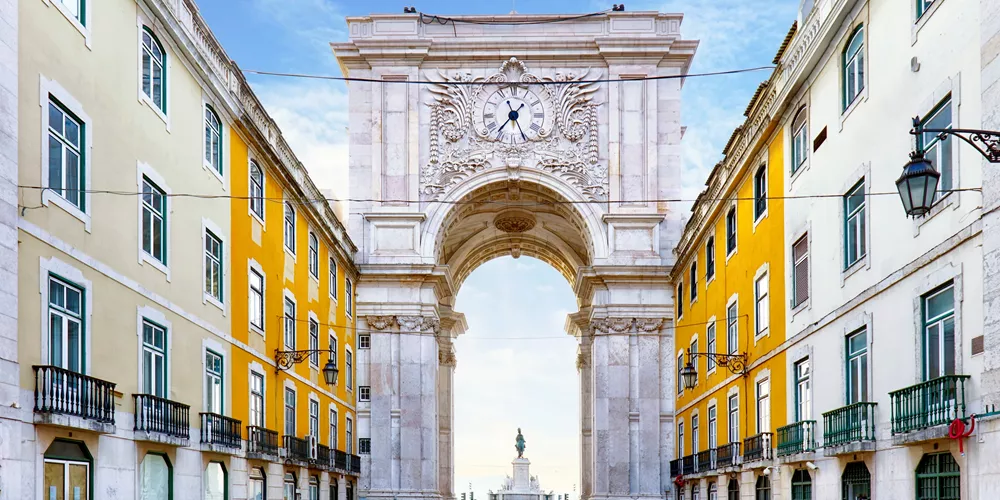 Famous arch at the Praca do Comercio, Lisbon, Portugal