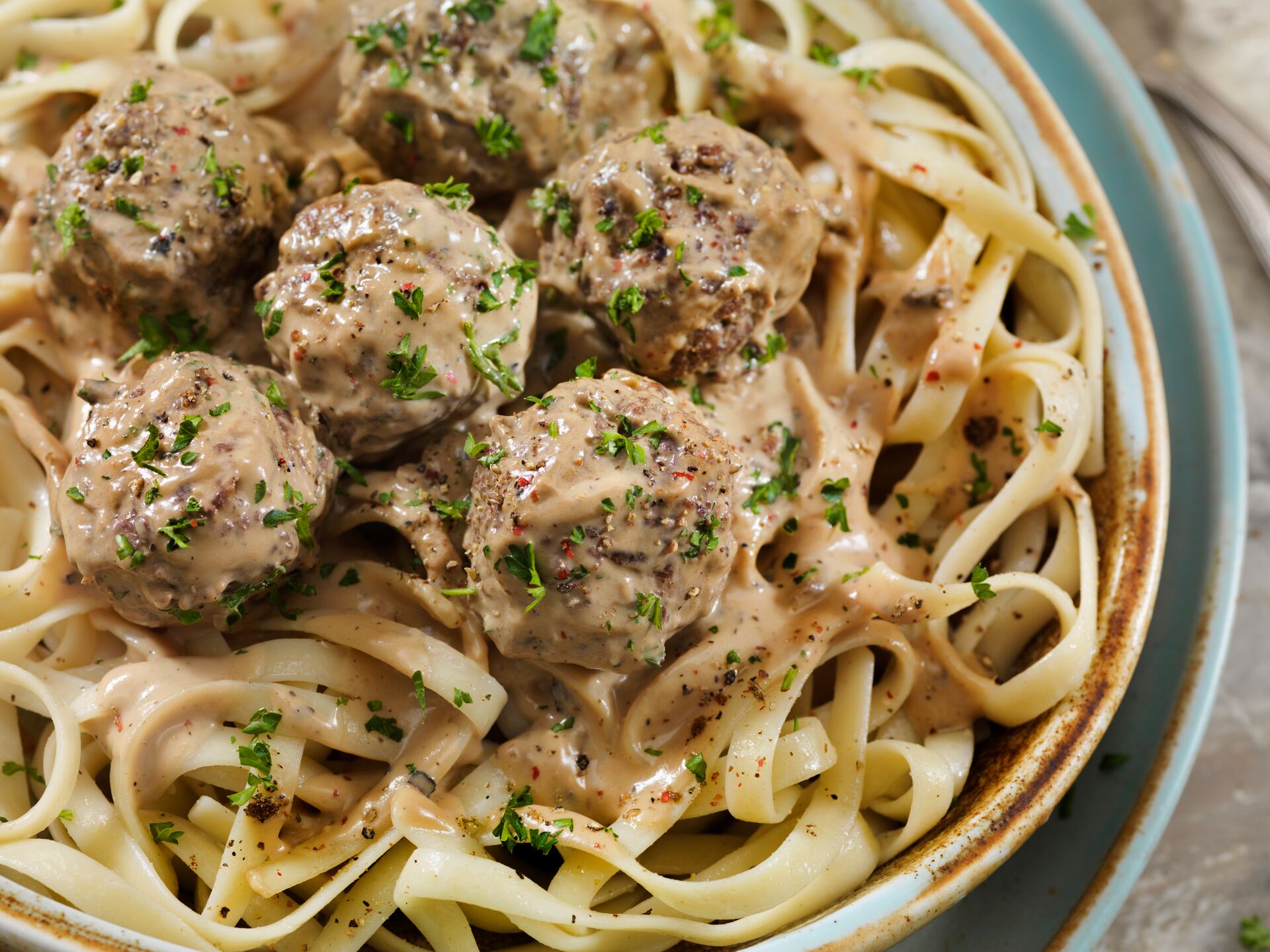 Swedish Meatballs With Fettuccine