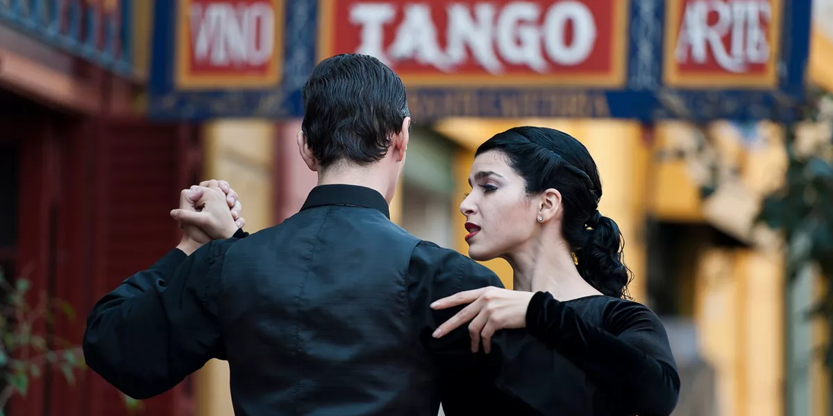 Couple Dancing Tango in La Boca, Buenos Aires, Argentina