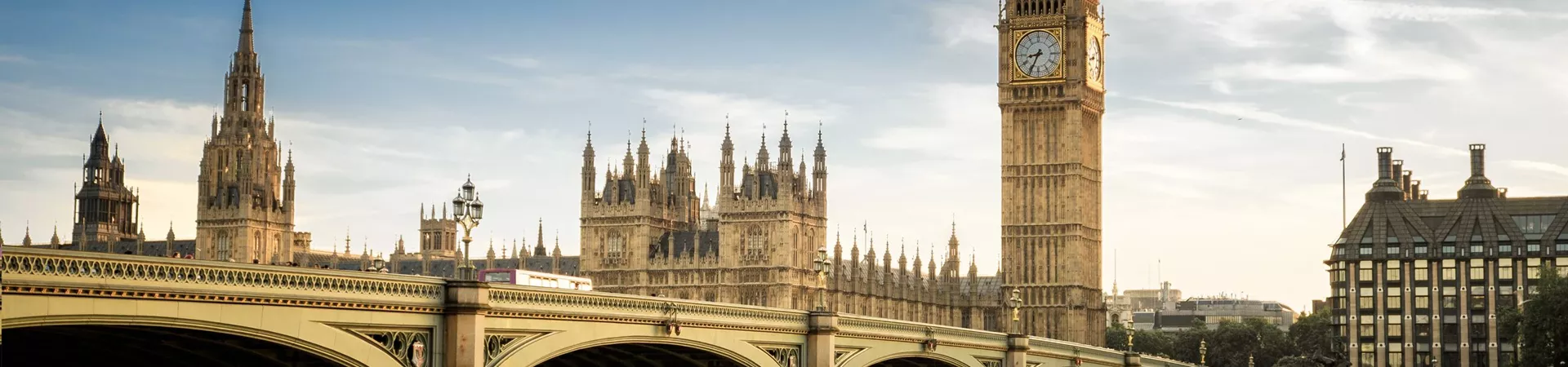 Website Banner Big Ben, London 560641539