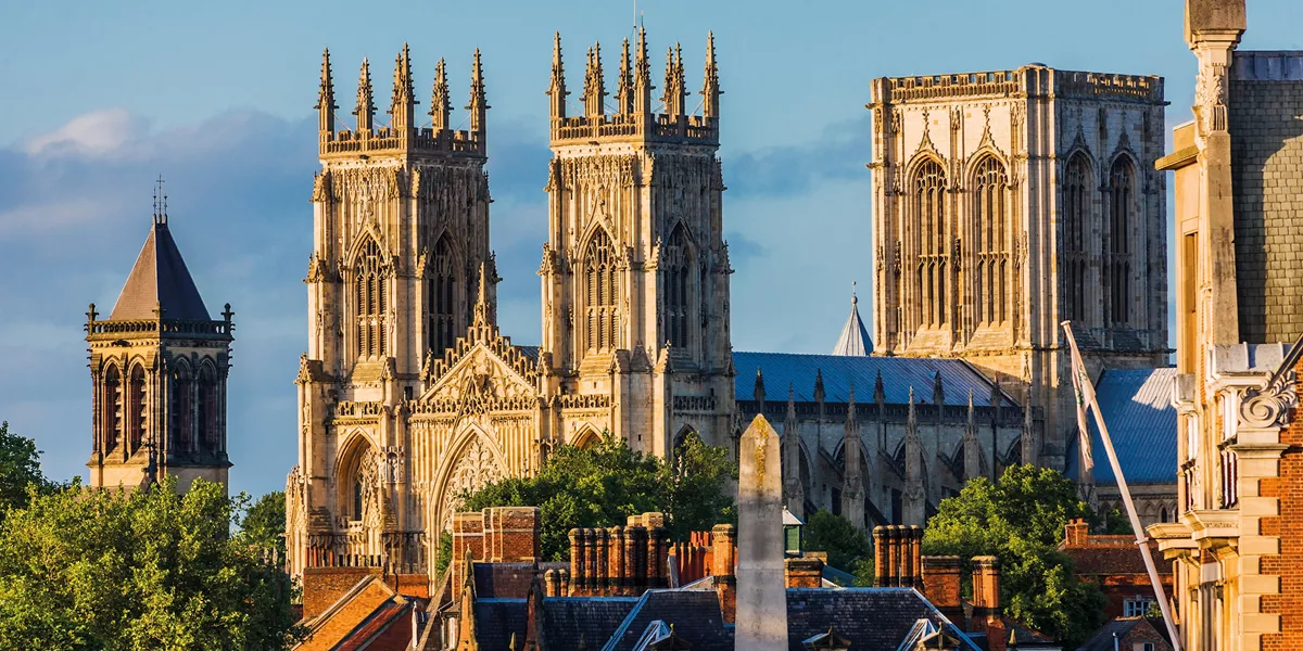 Britain and Ireland Explorer Guided Tour