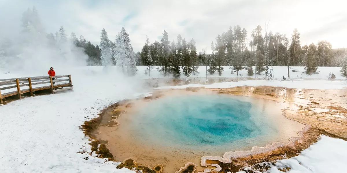 Hero Yellowstone Hot Spring Yellowstone Park Wyoming USA