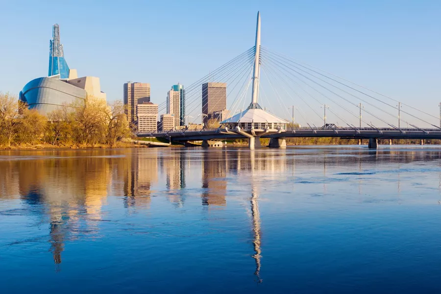 Canadian Museum For Human Rights And Esplanade Riel Bridge 827152094