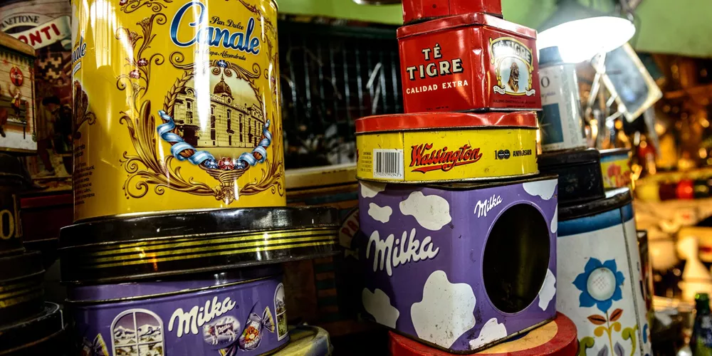 Large Tin Boxes In Mercado De San Telmo, Buenos Aires 968458342
