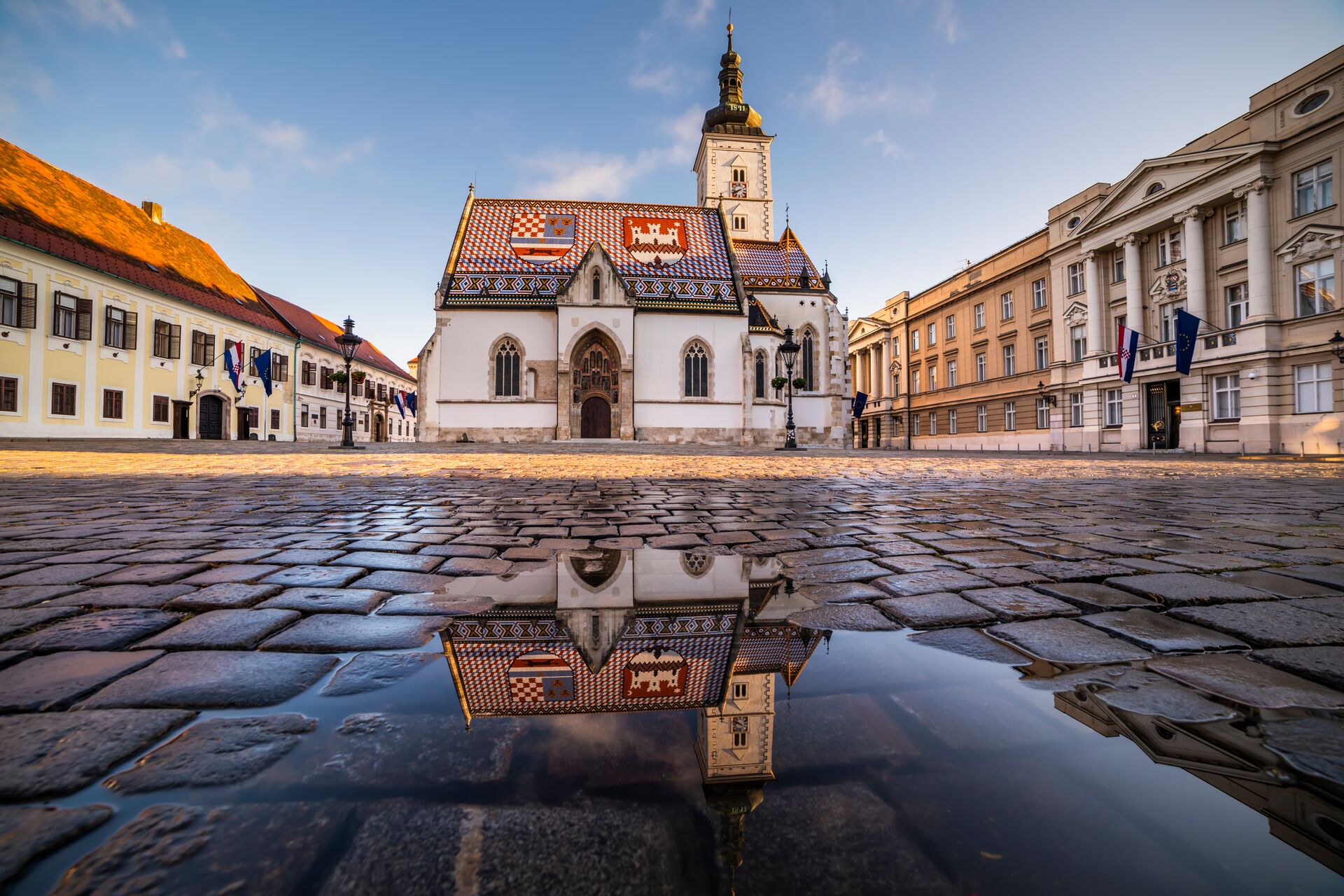  Panoramic view of St Mark's Church at sunrise inZagreb, Croatia