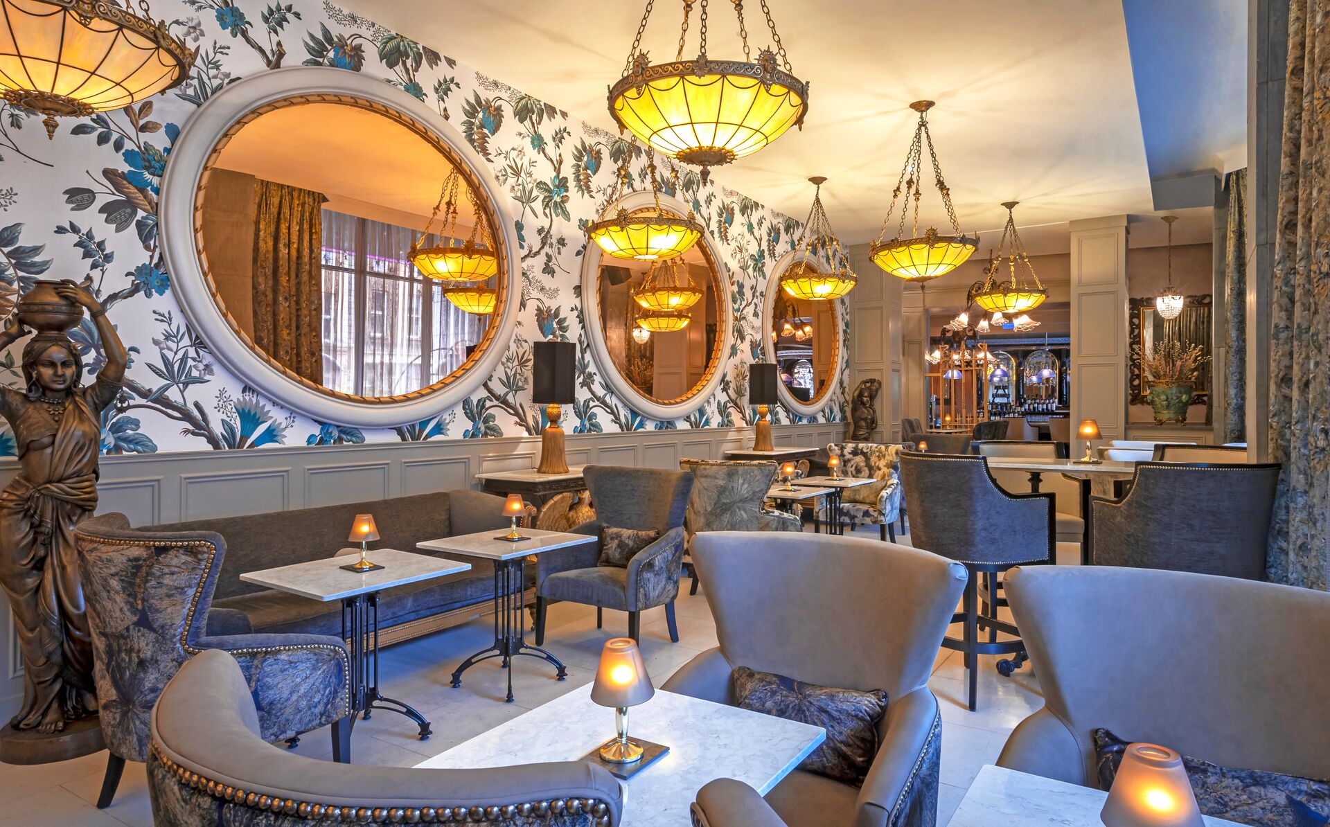 Large The Trinity City Hotel Dublin Ireland Brunswick Lounge RTD