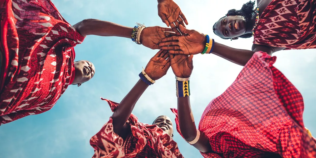 Large Masai Unity 507877508