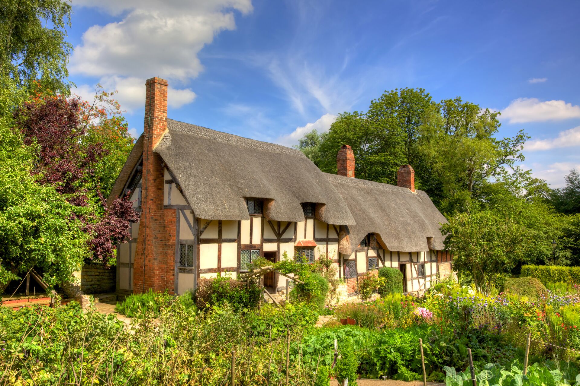Anne Hathaway's Cottage in Stratford-Upon-Avon in England, UK
