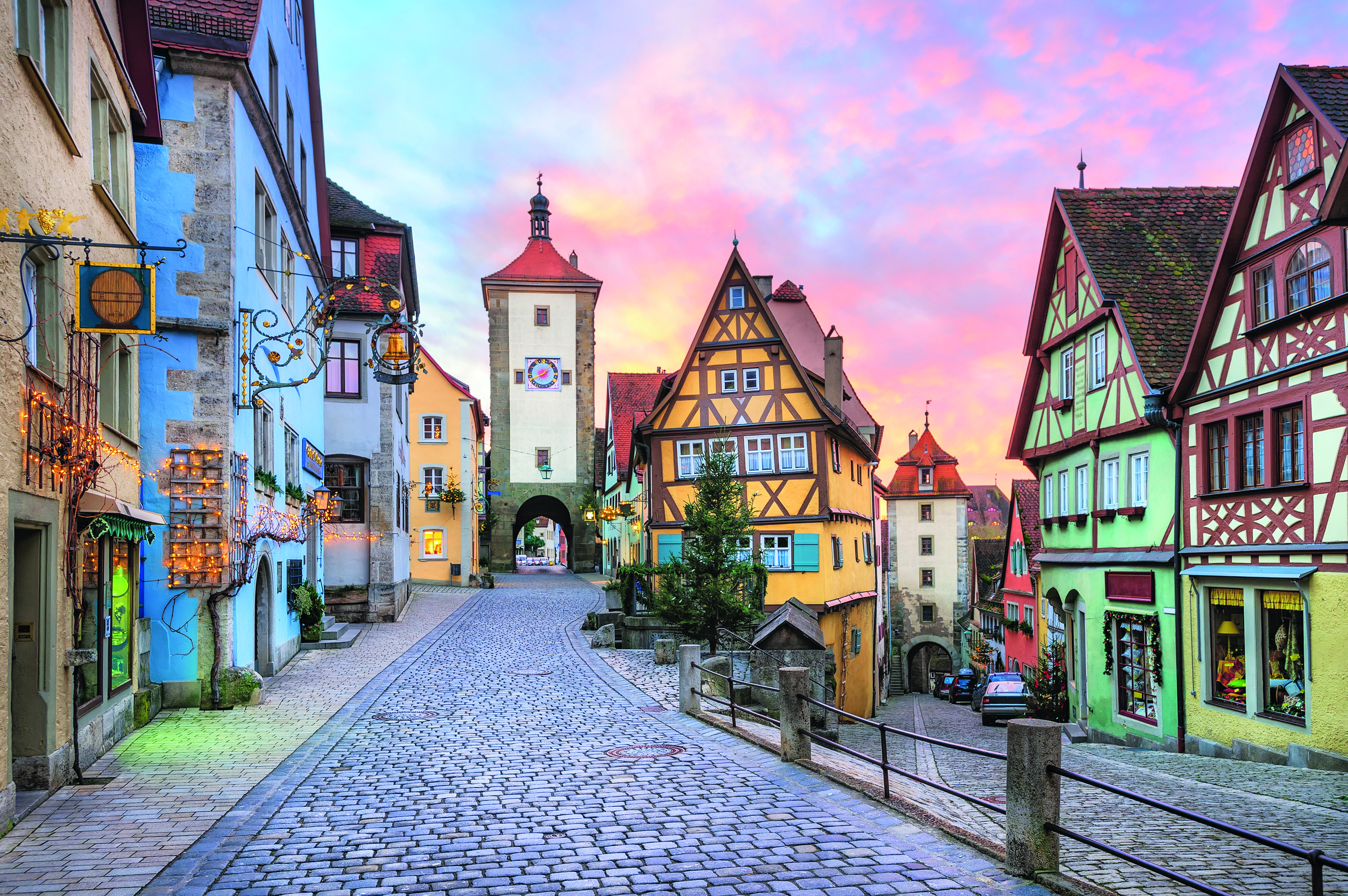 Medieval Streets Rothenburg Ob Der Tauber Germany 10