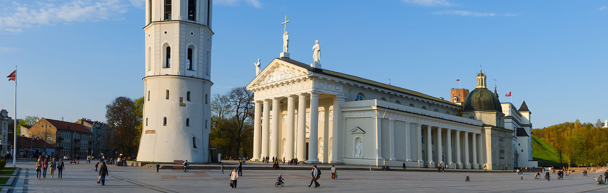 Lithuania Guided Tours and Travel Guide