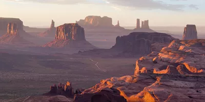 Enchanting Canyonlands Guided Tour