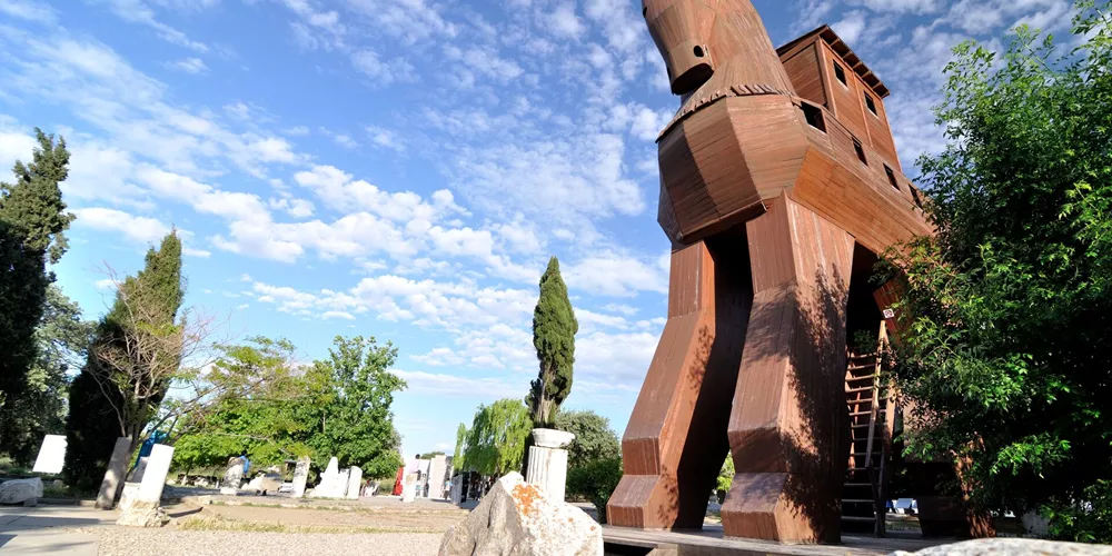 A replica of the Trojan Horse on a sunny day in Turkey