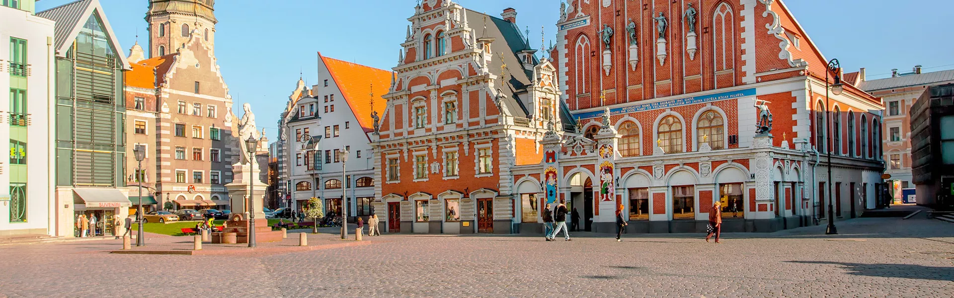 Latvia Guided Tours and Travel Guide