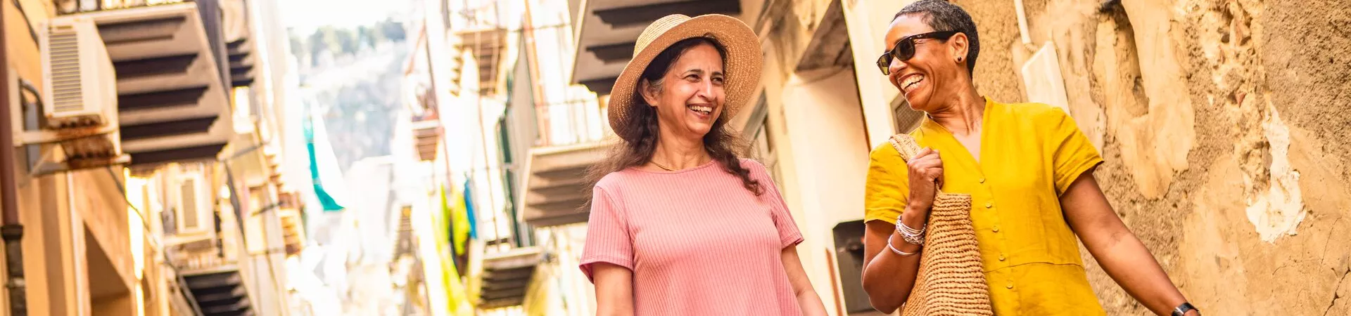 Large Friends Exploring Cefalu
