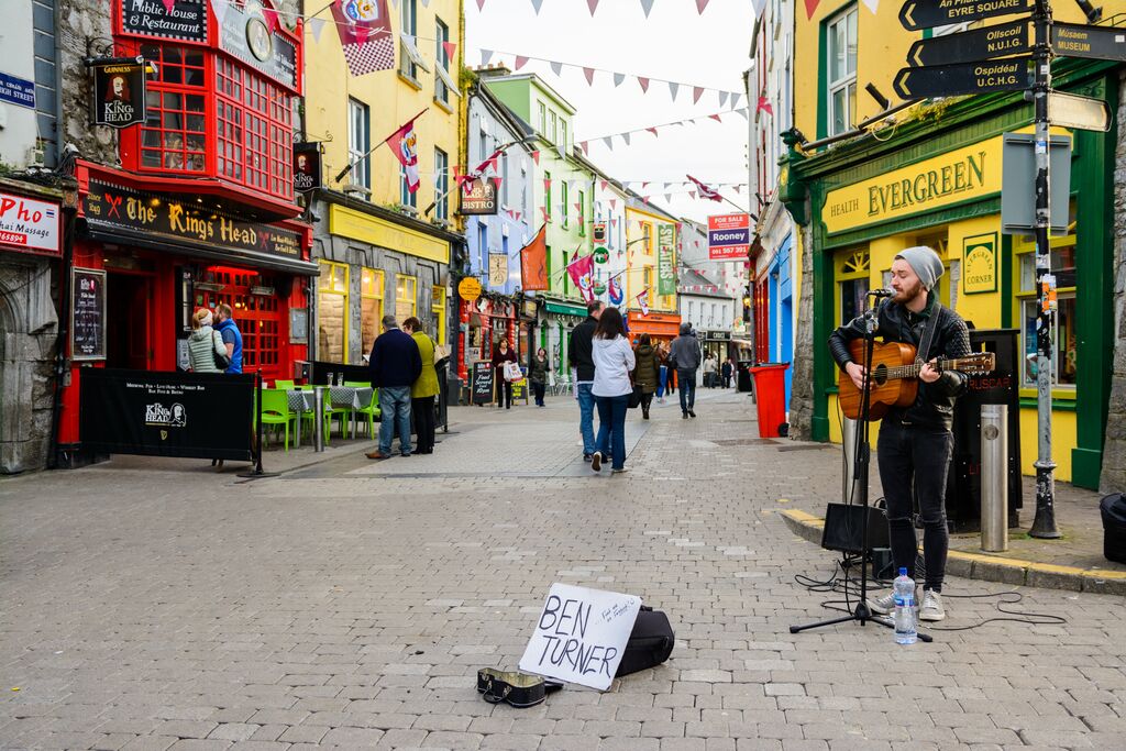 A street performer in Galway, Ireland