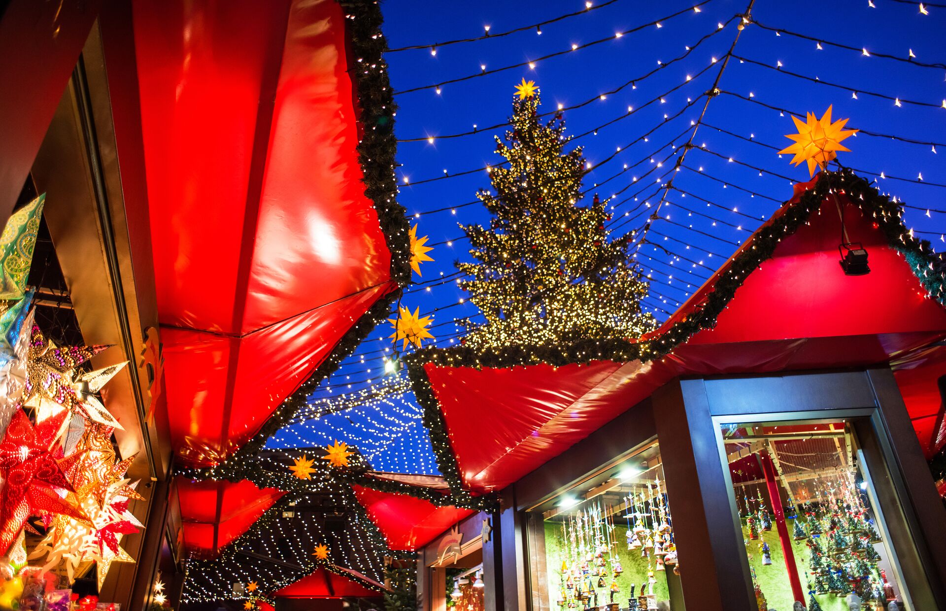 Traditional Christmas Market in Cologne, Germany