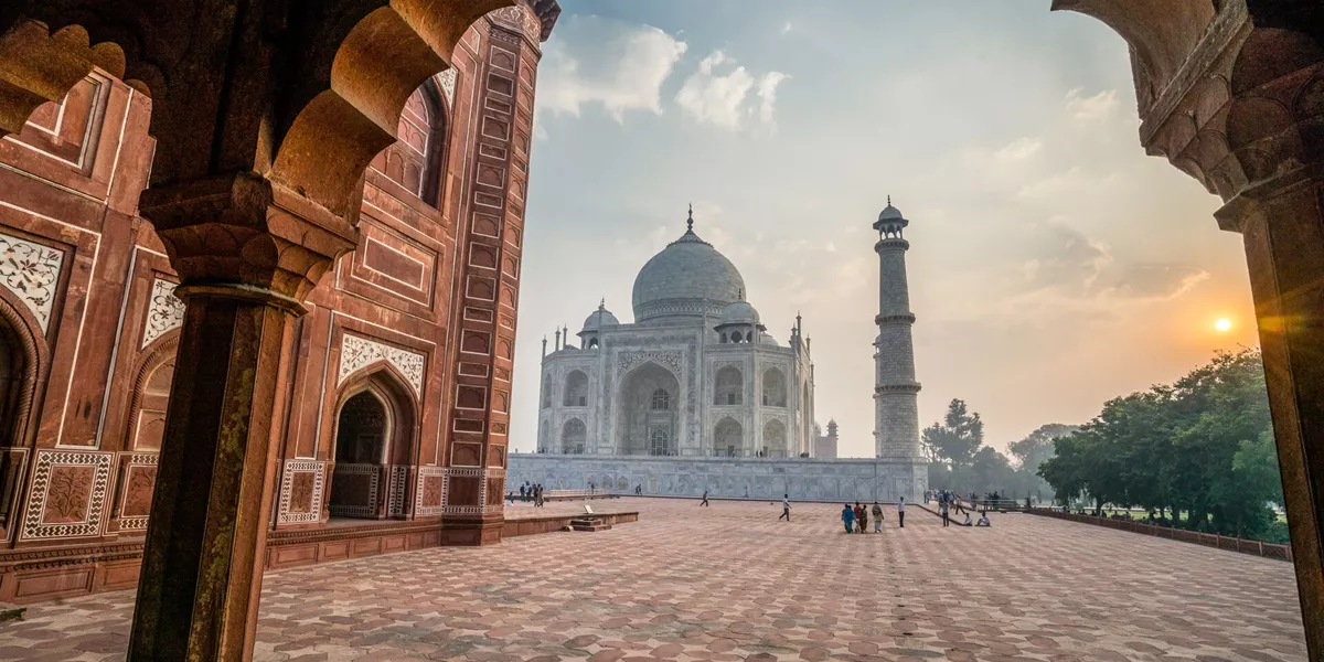 Large Sunrise Taj Mahal Agra India 3