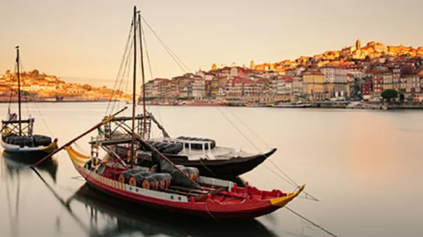 Ships in Porto Portugal