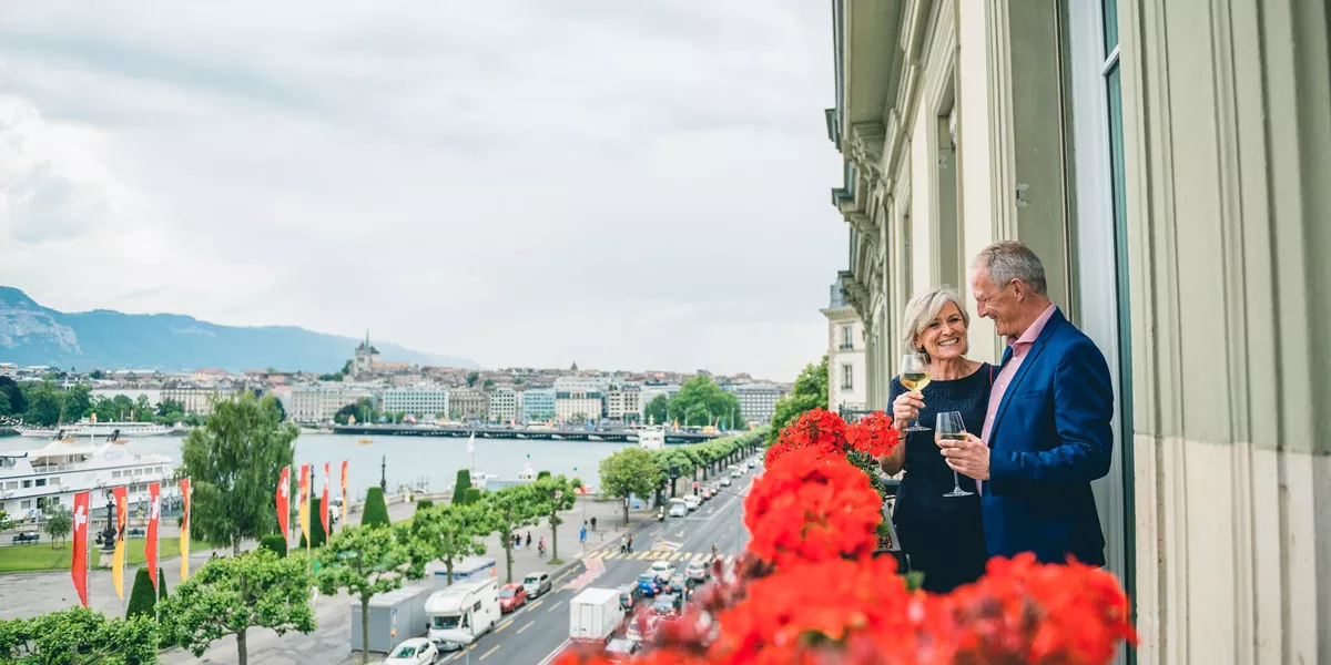 Large Balcony Extriour Hotel D'angleterre Geveva Switzerland 3