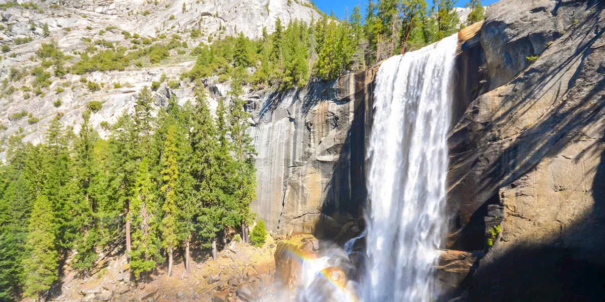 Vernal Falls in Yosemite, USA