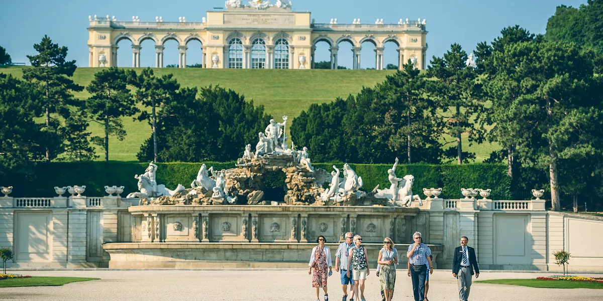 Easy Pace Budapest, Vienna and Prague Guided Tour