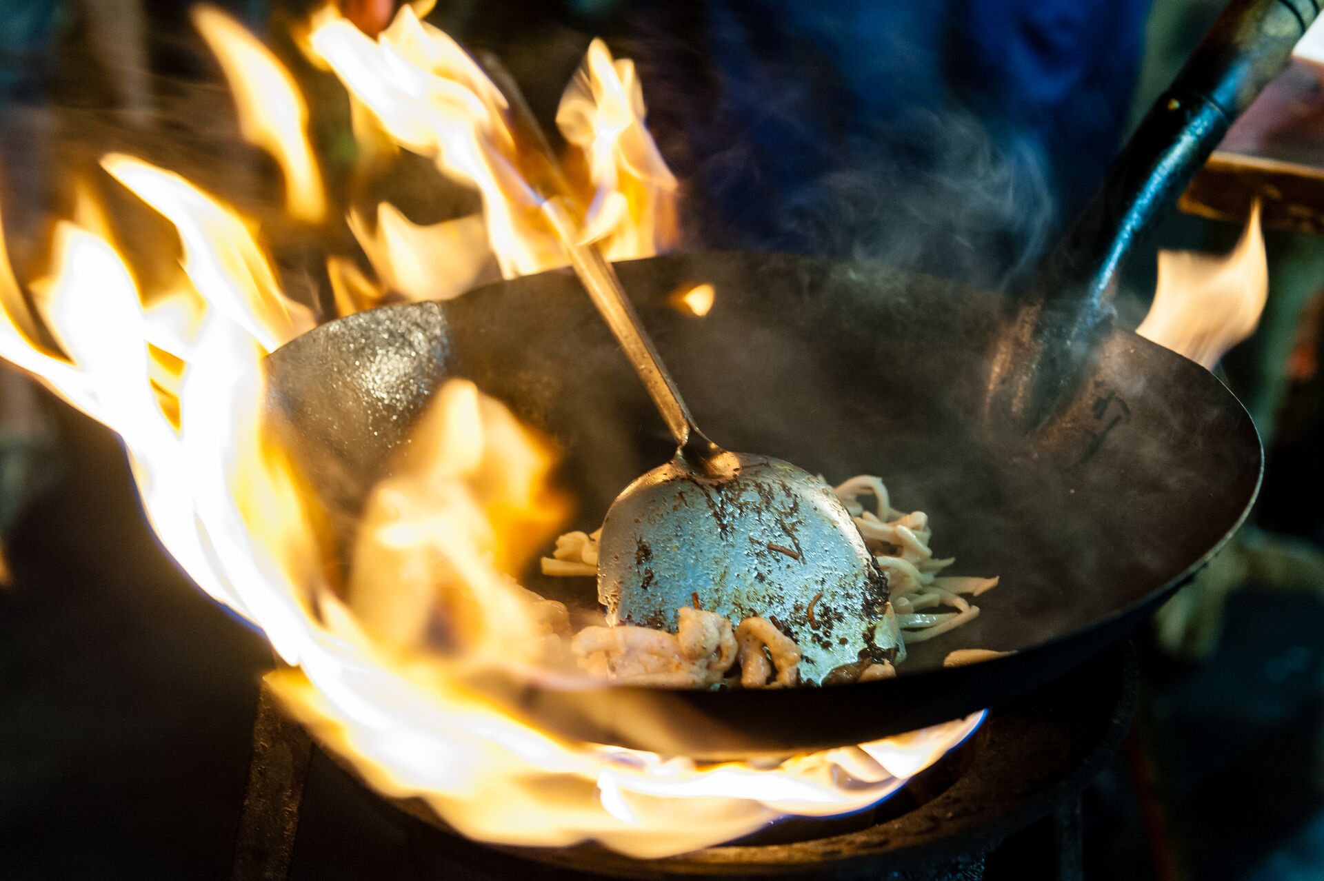 Large Noodles Prepared In A Wok On Open Fire On Yaowarat Road, Bangkok, Thailand 914833224