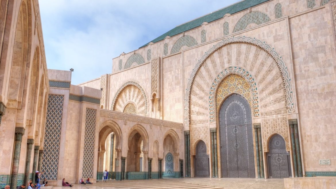 hassan II mosque casablanca Moroccan architecture