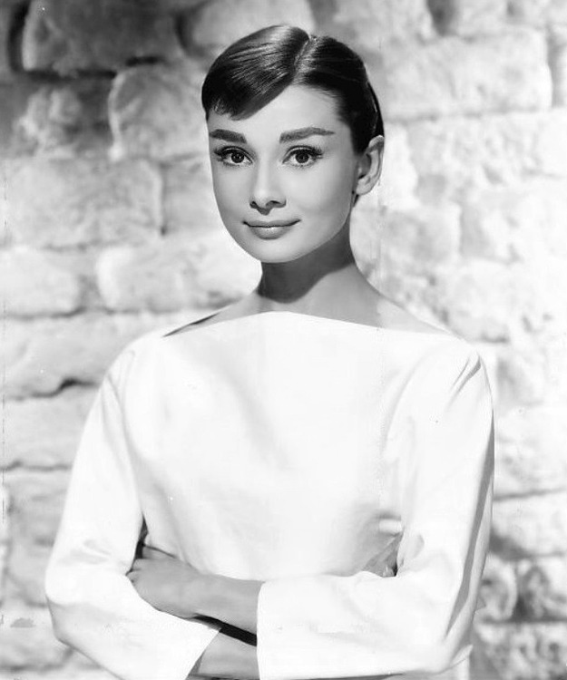 Photos: Audrey Hepburn's Roman Street Style