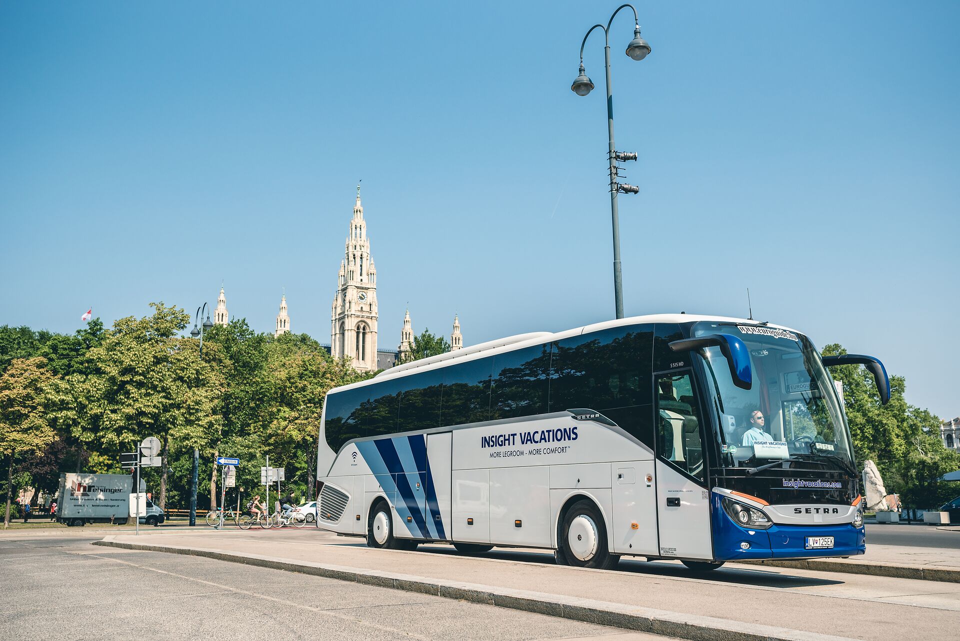Why coach travel is the smart option to take in 2023