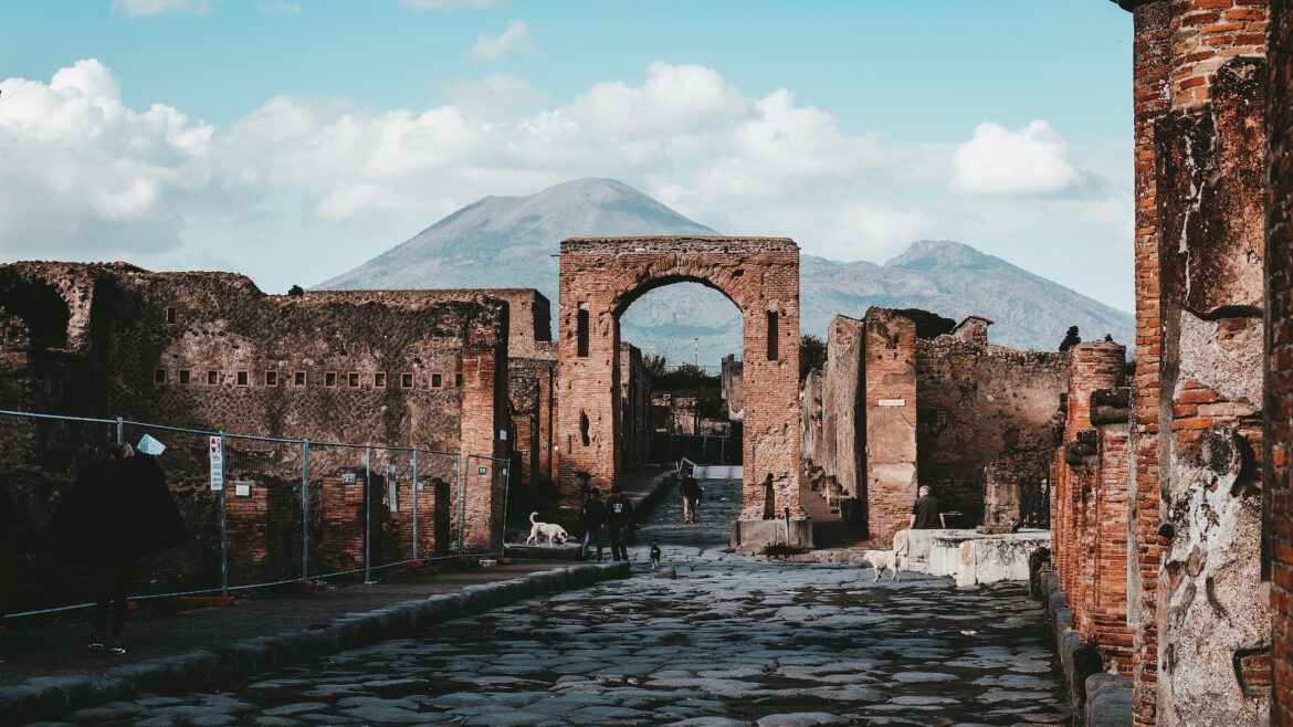 Image of Pompeii, with Mount Vesuvius in the background