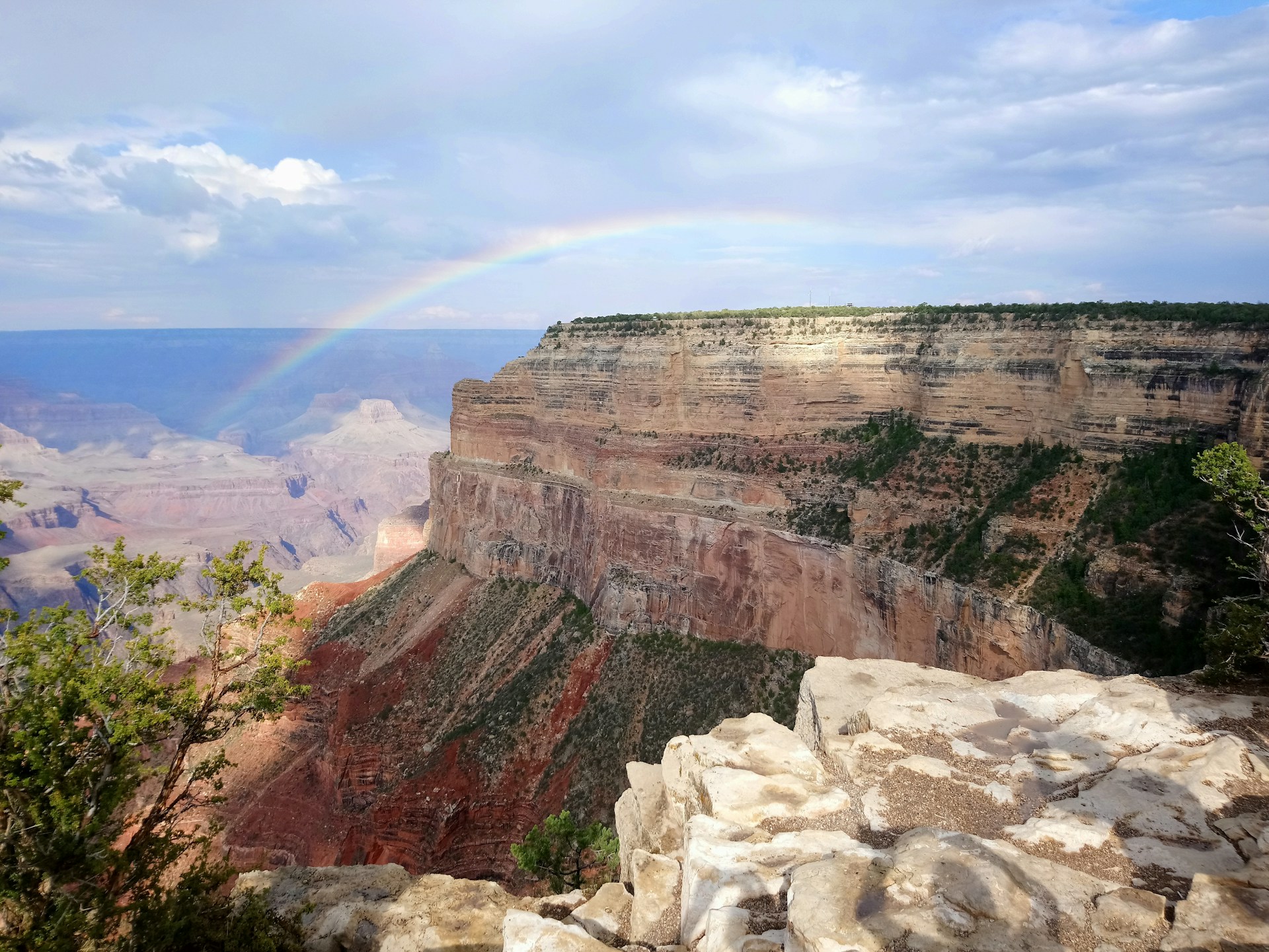 View of the Grand Canyon with a rainbow 