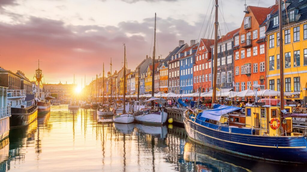 Colourful houses along a Copenhagen Canal
