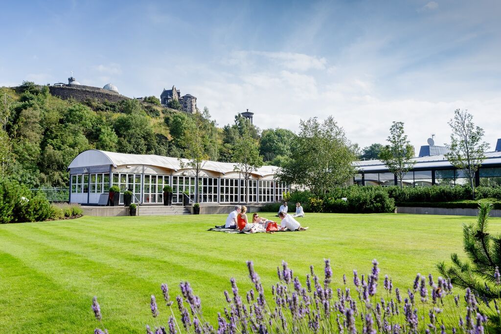 the glasshouse Edinburgh Royal Botanic Gardens 