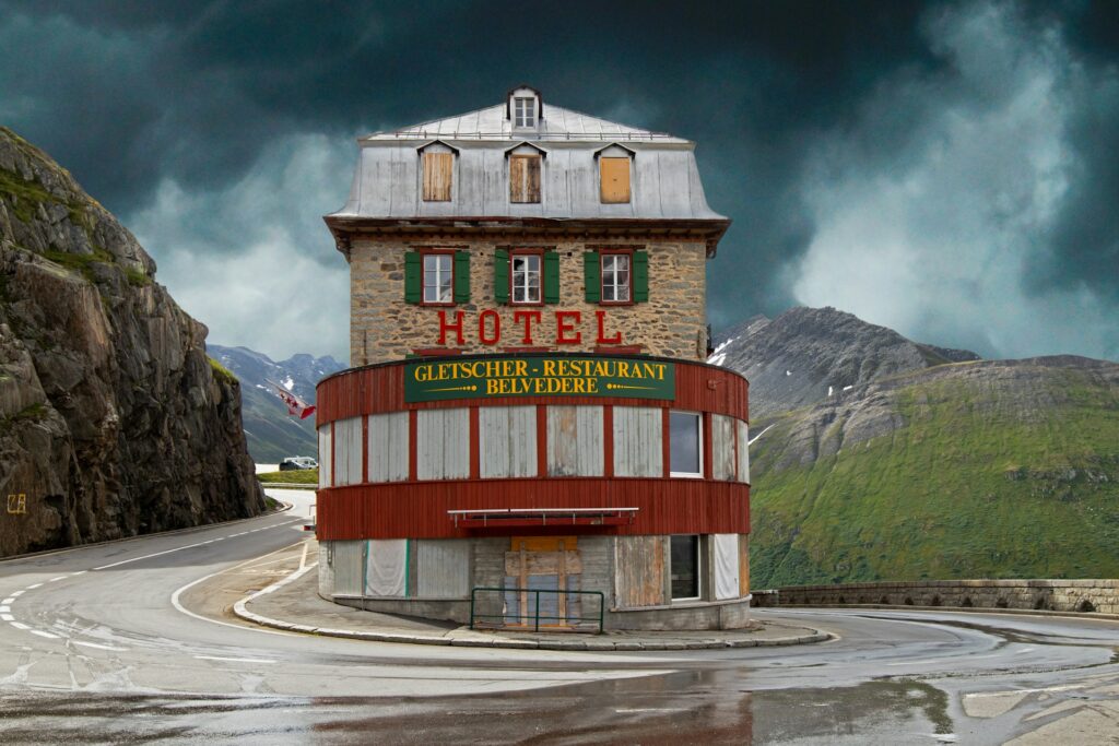 Hotel Belvedere on a hairpin bend in Switzerland