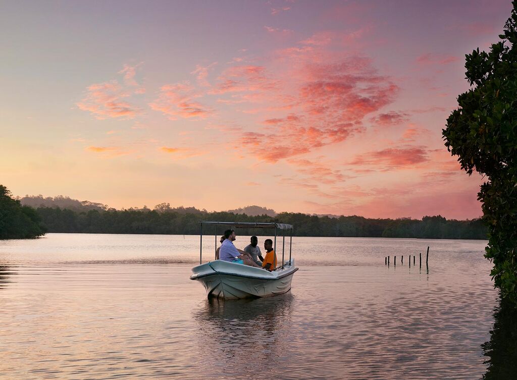 Koggala boat lake trip
